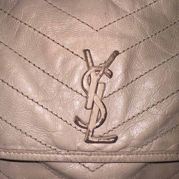 Yves Saint Laurent Medium Niki - Picture 6 of 16